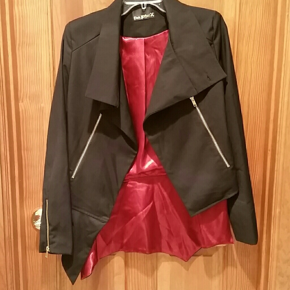 Black MiQuri vampire jacket